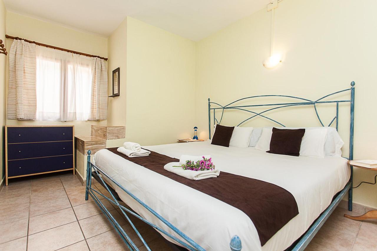 Hostal Doris - Adults Only Colonia de Sant Jordi Ngoại thất bức ảnh