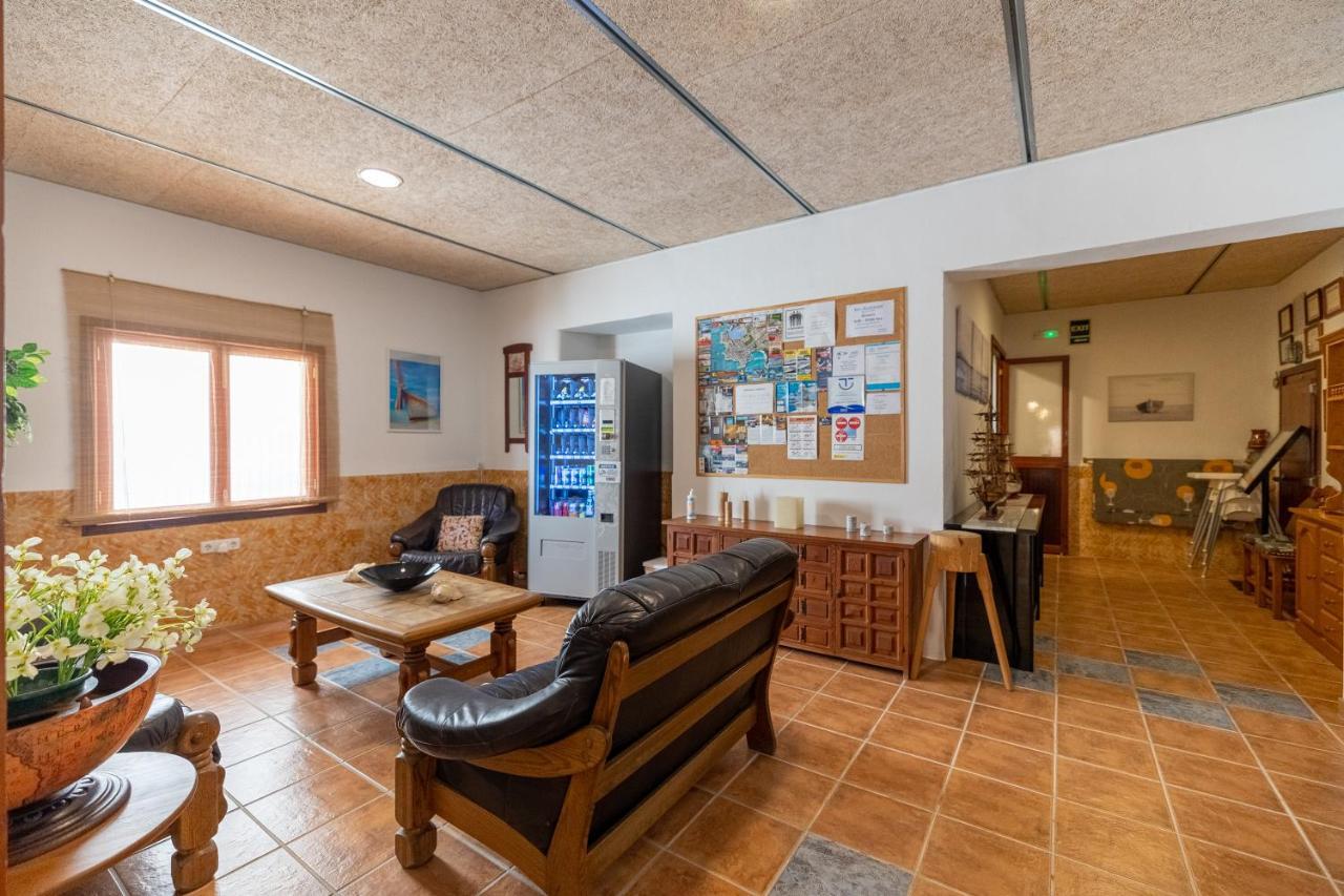 Hostal Doris - Adults Only Colonia de Sant Jordi Ngoại thất bức ảnh