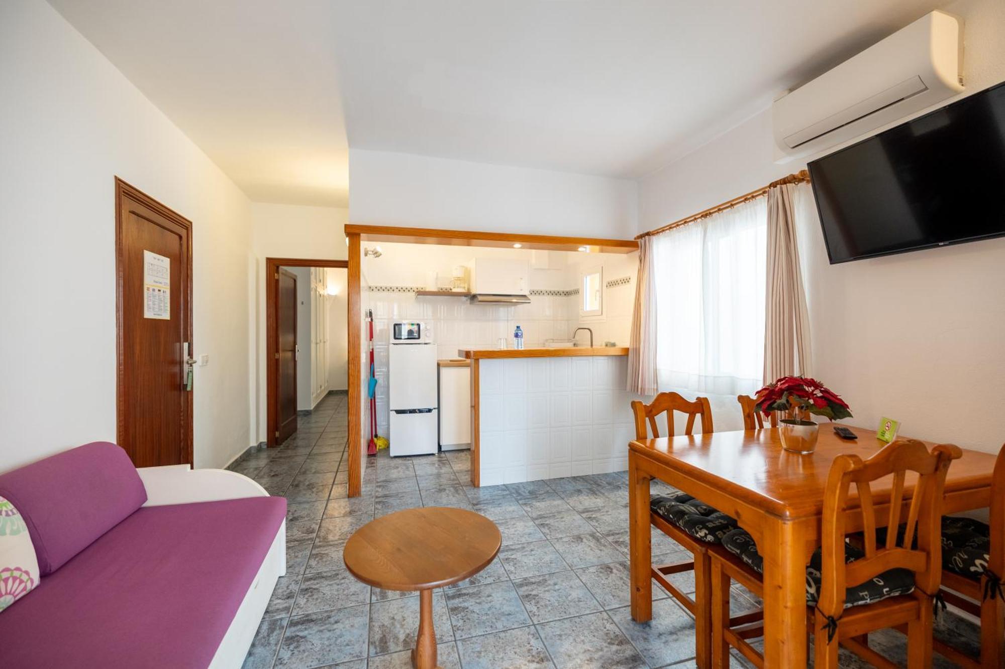 Hostal Doris - Adults Only Colonia de Sant Jordi Phòng bức ảnh