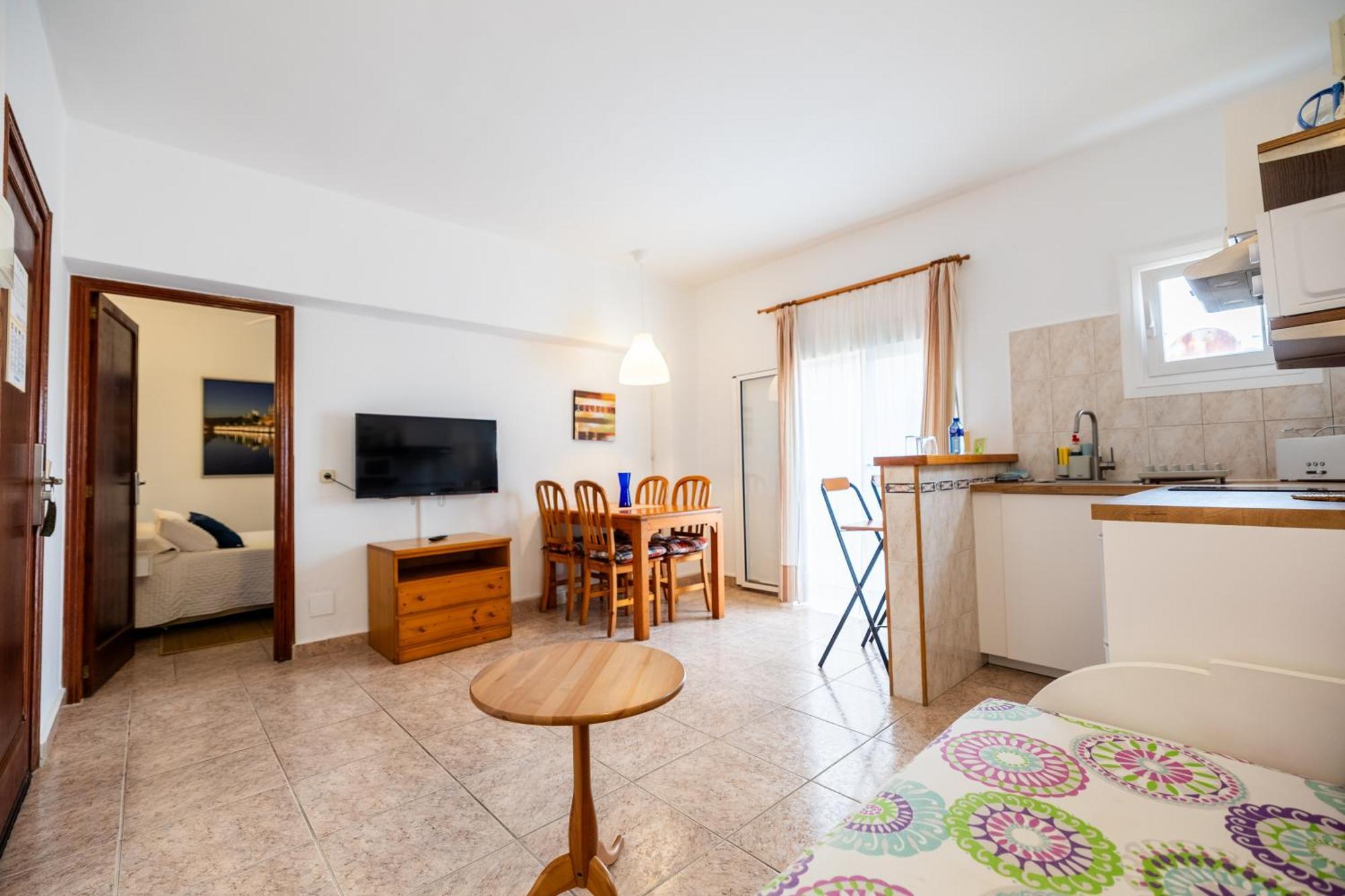 Hostal Doris - Adults Only Colonia de Sant Jordi Phòng bức ảnh