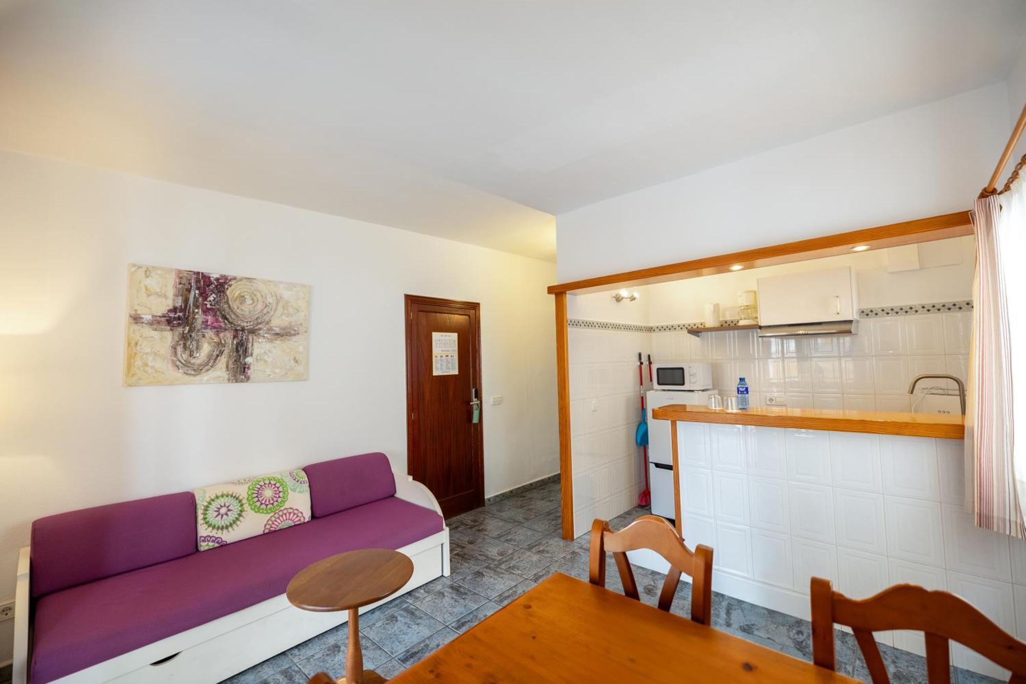 Hostal Doris - Adults Only Colonia de Sant Jordi Phòng bức ảnh