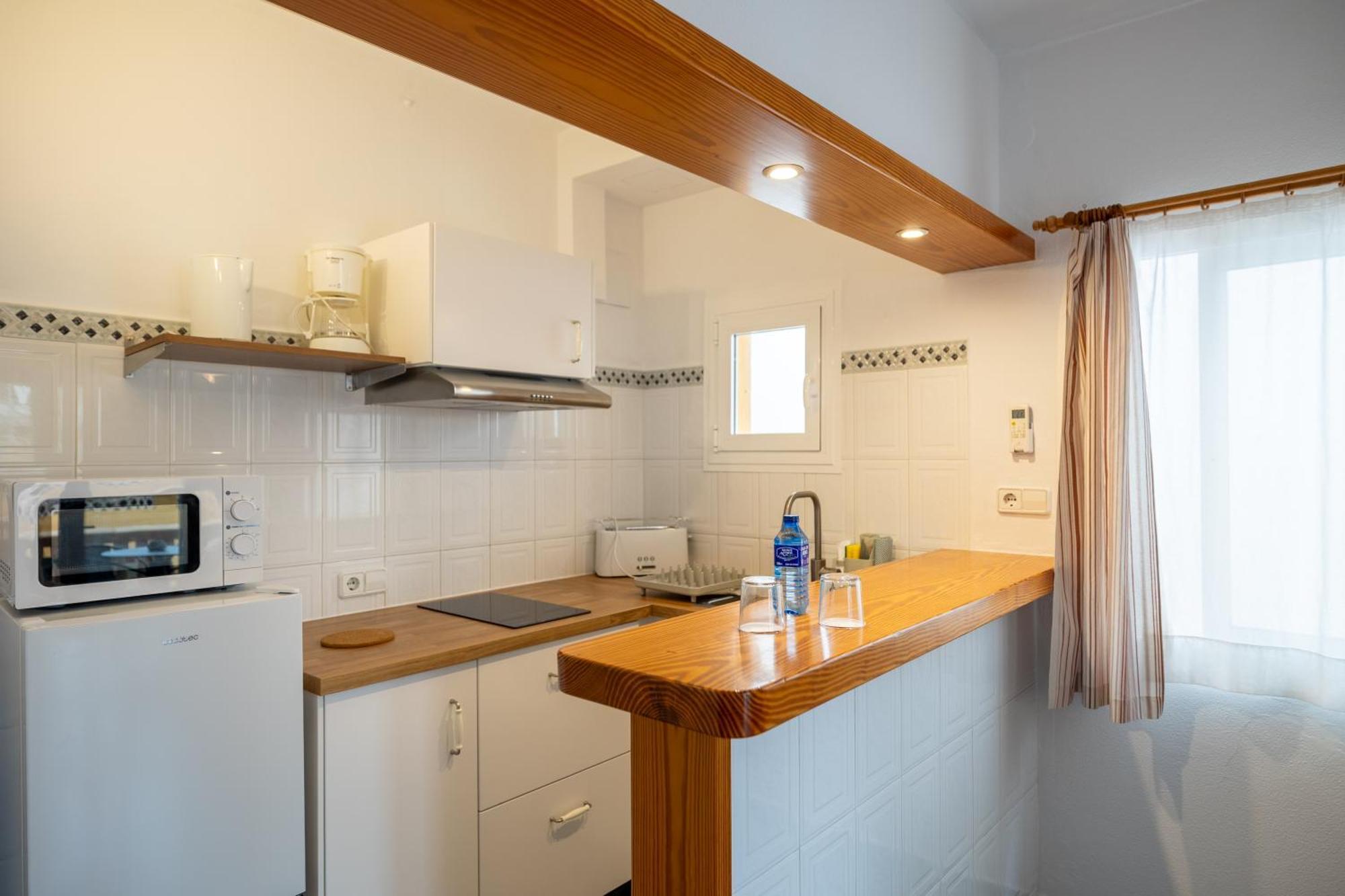 Hostal Doris - Adults Only Colonia de Sant Jordi Phòng bức ảnh