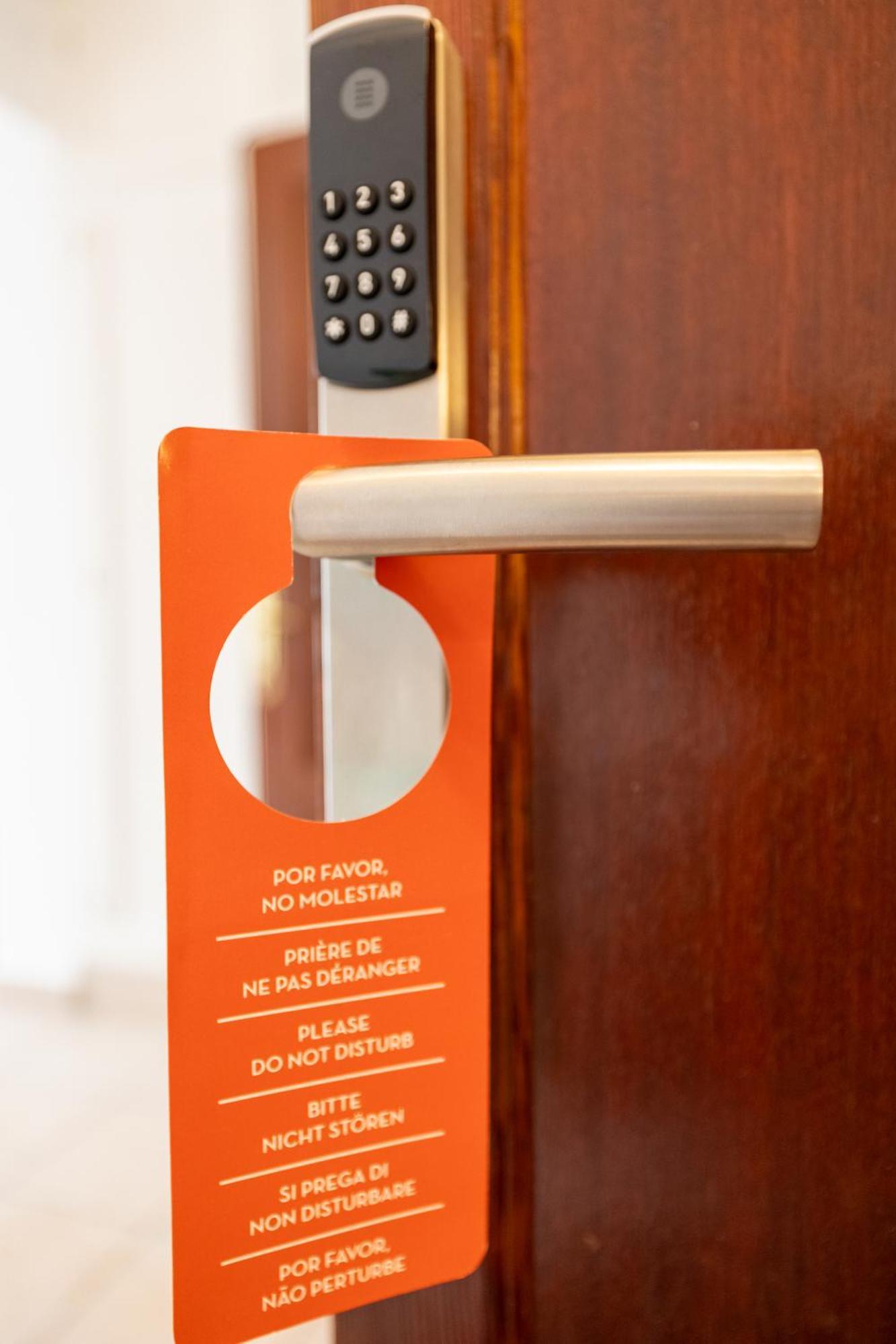 Hostal Doris - Adults Only Colonia de Sant Jordi Ngoại thất bức ảnh